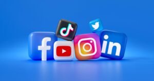 ICE social media surveillance